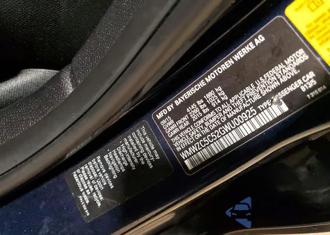 2016 Mini Cooper S Countryman z USA, uszkodzony, nr VIN WMWZC5C52GWU00925